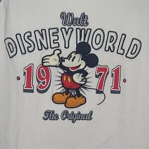 Walt Disney World Mickey Mouse raglan long sleeve shirt - large